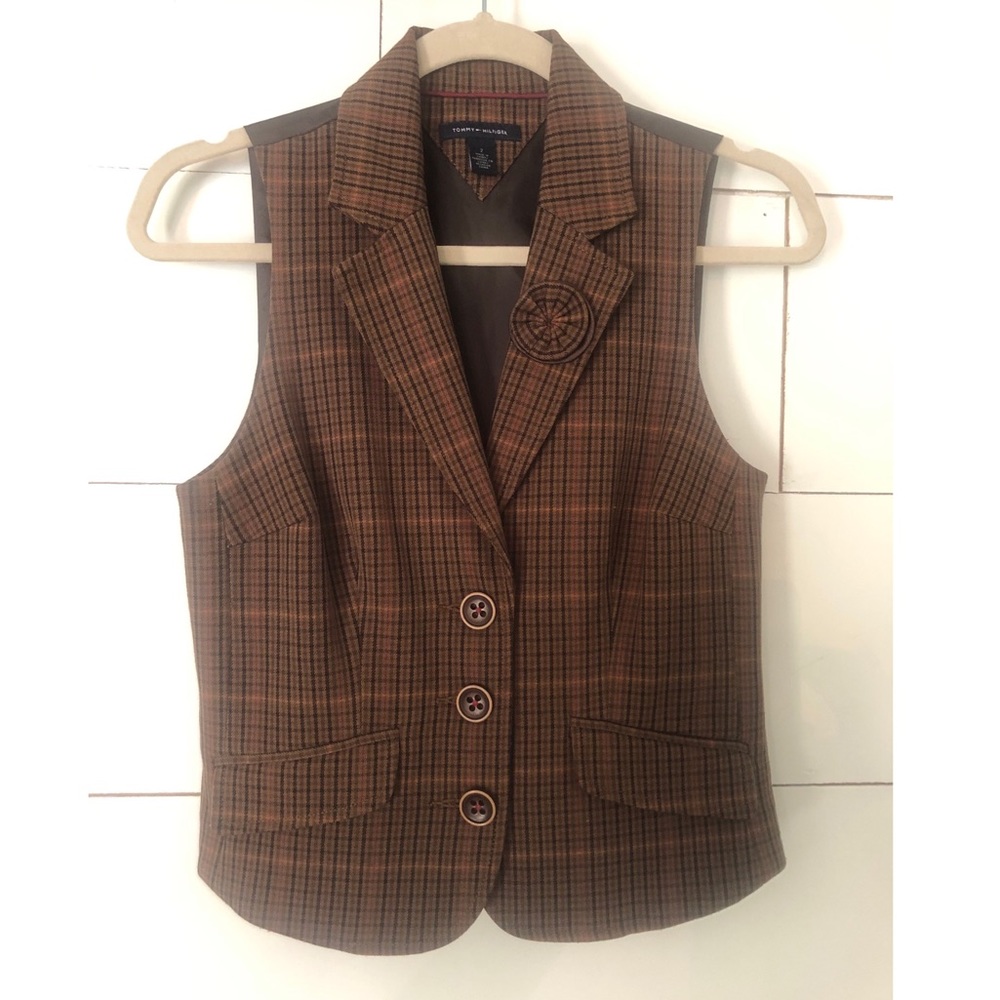 Tommy Hilfiger plaid vest
